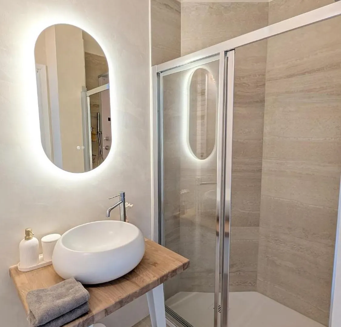 Cloud9 - Terrace And Ac Apartment Bergamo 0*,  Italy