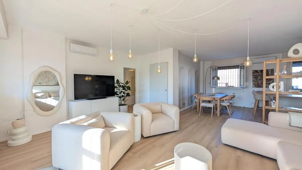 Cloud9 - Terrace And Ac Apartment Bergamo Italy