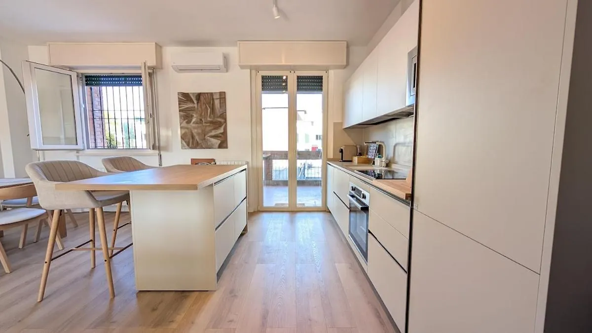 Cloud9 - Terrace And Ac Apartment Bergamo 0*,